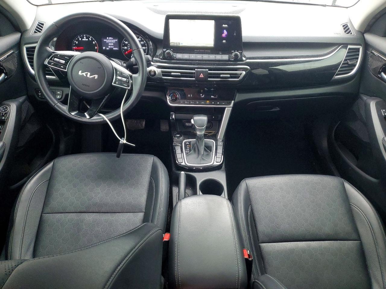 2023 Kia Seltos Ex - zdjęcie 8
