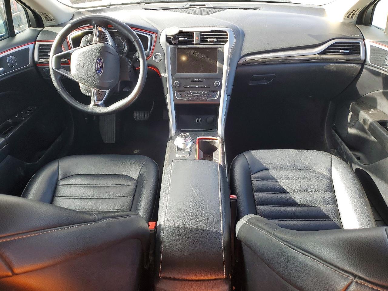 2020 Ford Fusion Sel - zdjęcie 8
