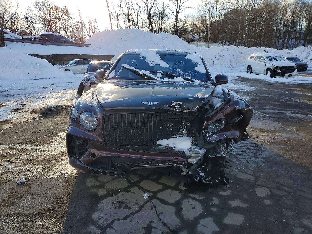 2023 Bentley Bentayga - zdjęcie 5