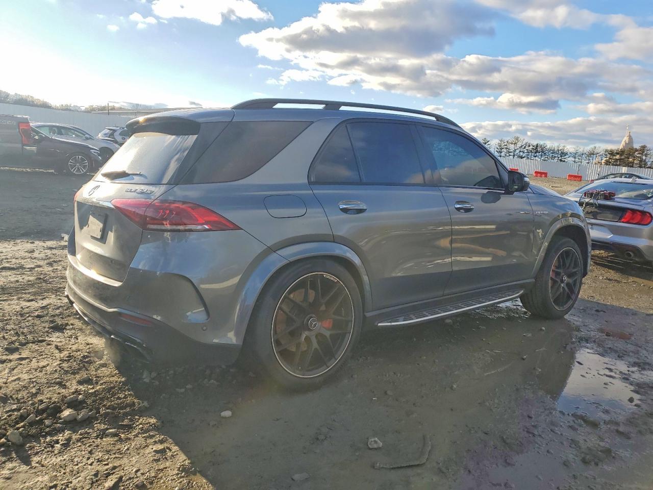 2021 Mercedes-Benz Gle 63 Amg 4Matic - zdjęcie 3