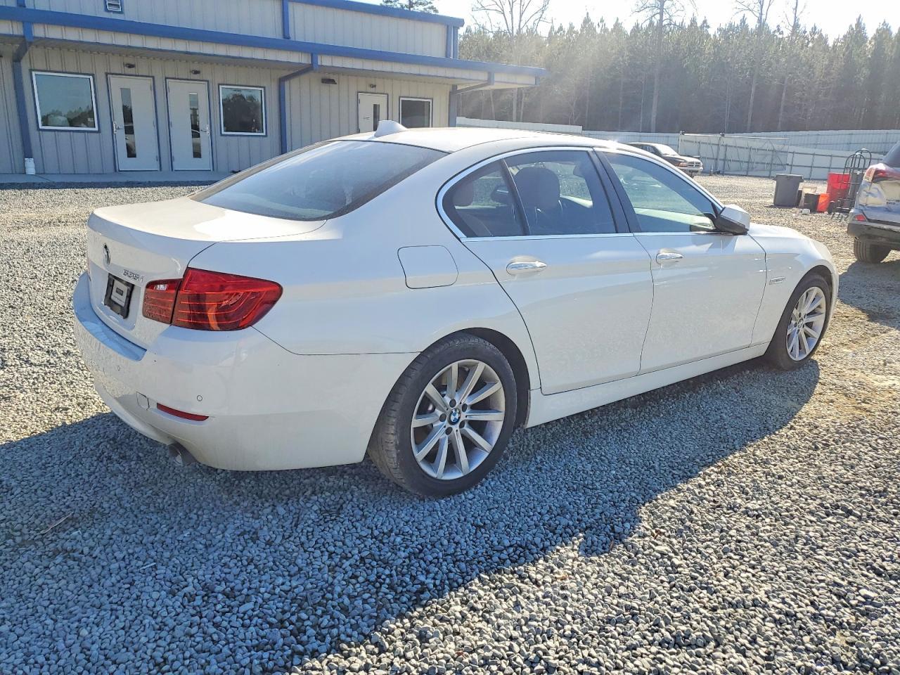 BMW Seria 5 - zdjęcie 3