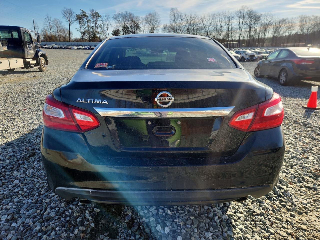 2017 Nissan Altima 2.5 - zdjęcie 6