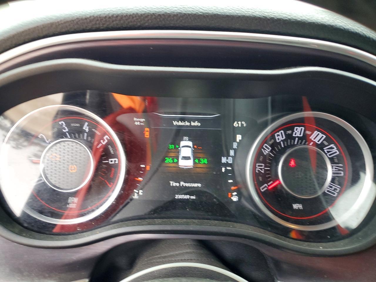 2016 Dodge Challenger Sxt - zdjęcie 9