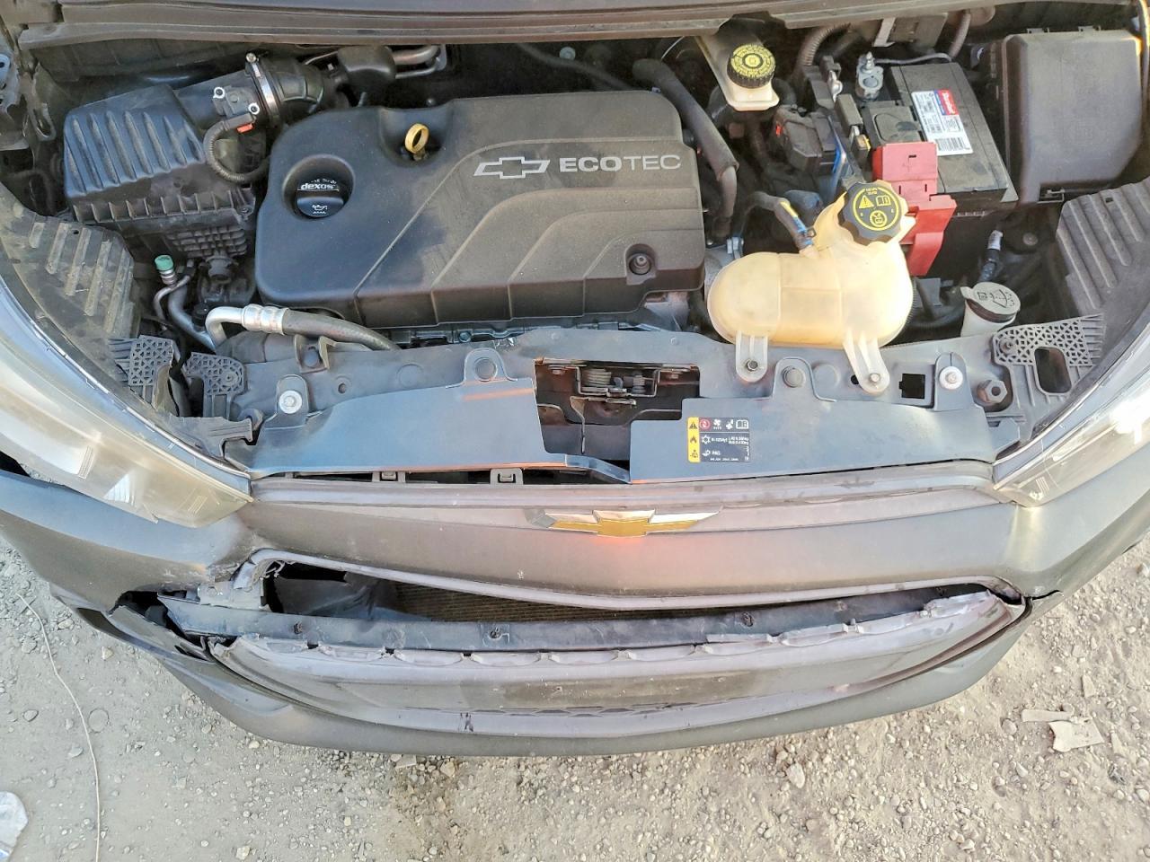 2017 Chevrolet Spark Ls - zdjęcie 11