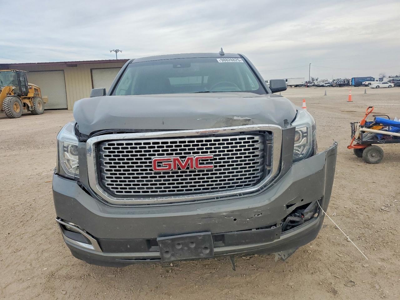 2017 GMC Yukon Denali - zdjęcie 5
