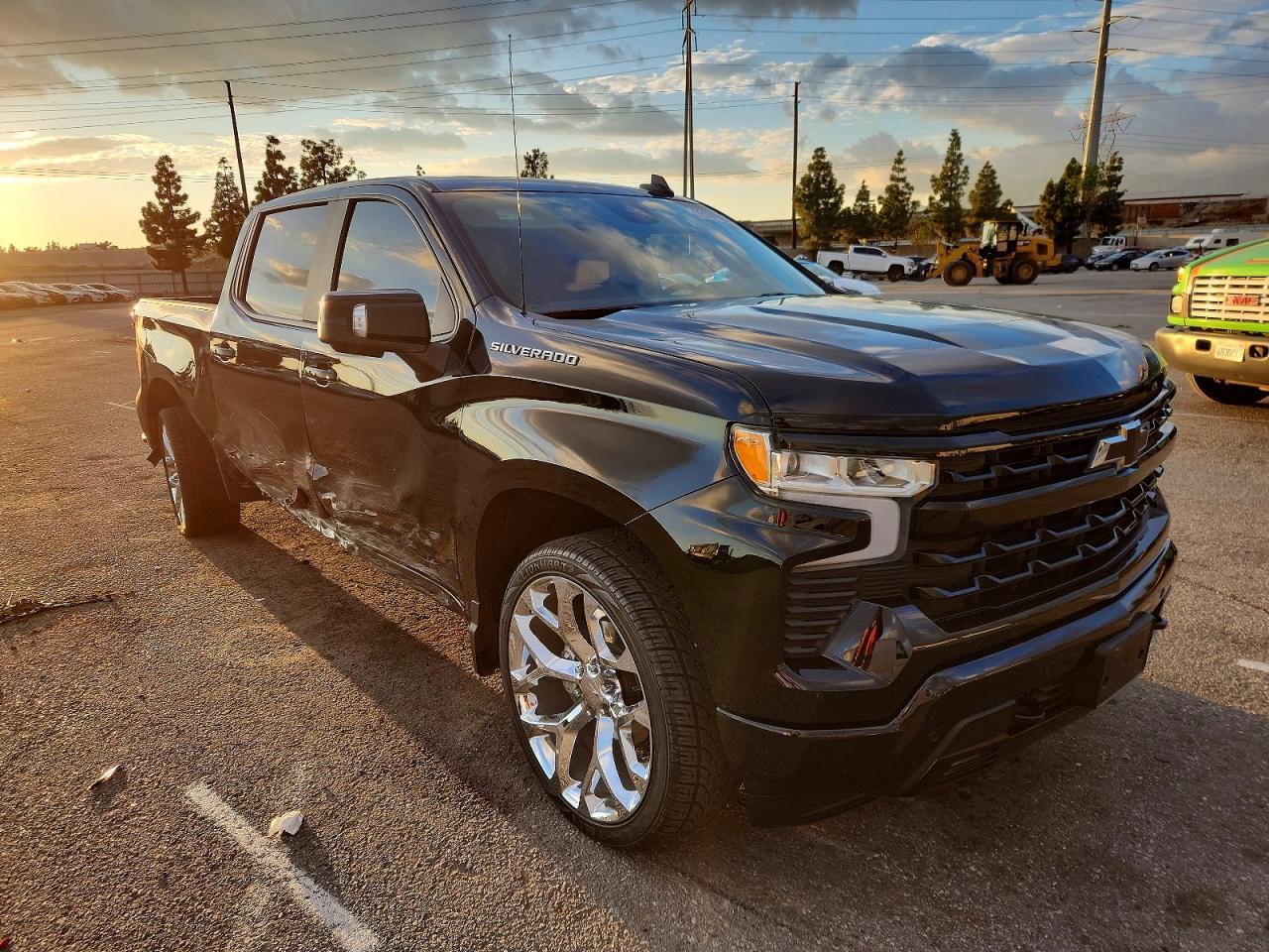 2024 Chevrolet Silverado K1500 Rst - zdjęcie 4