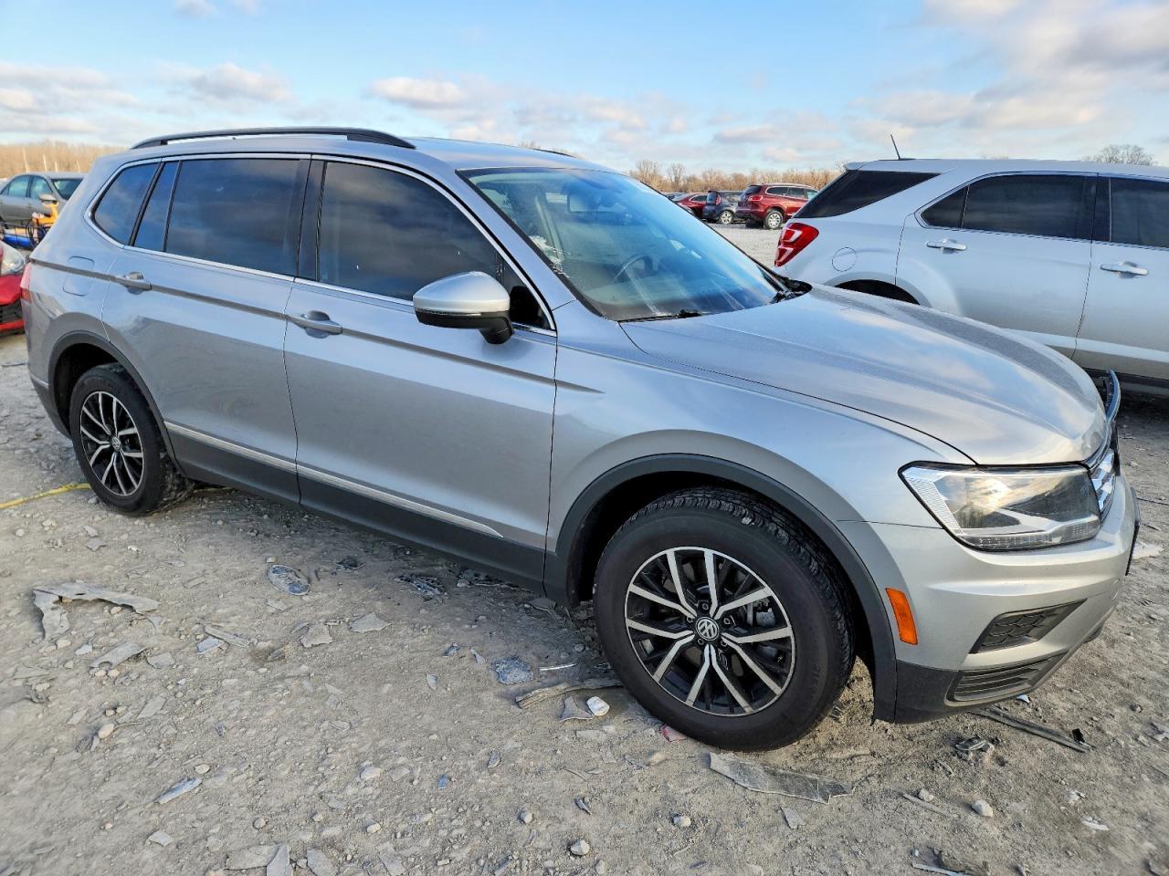 2021 Volkswagen Tiguan Se - zdjęcie 4