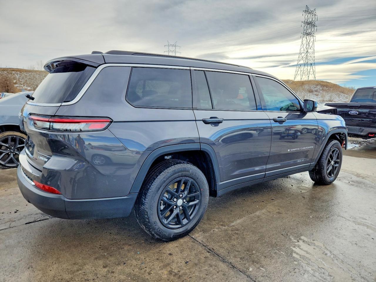 2025 Jeep Grand Cherokee L Laredo - zdjęcie 3