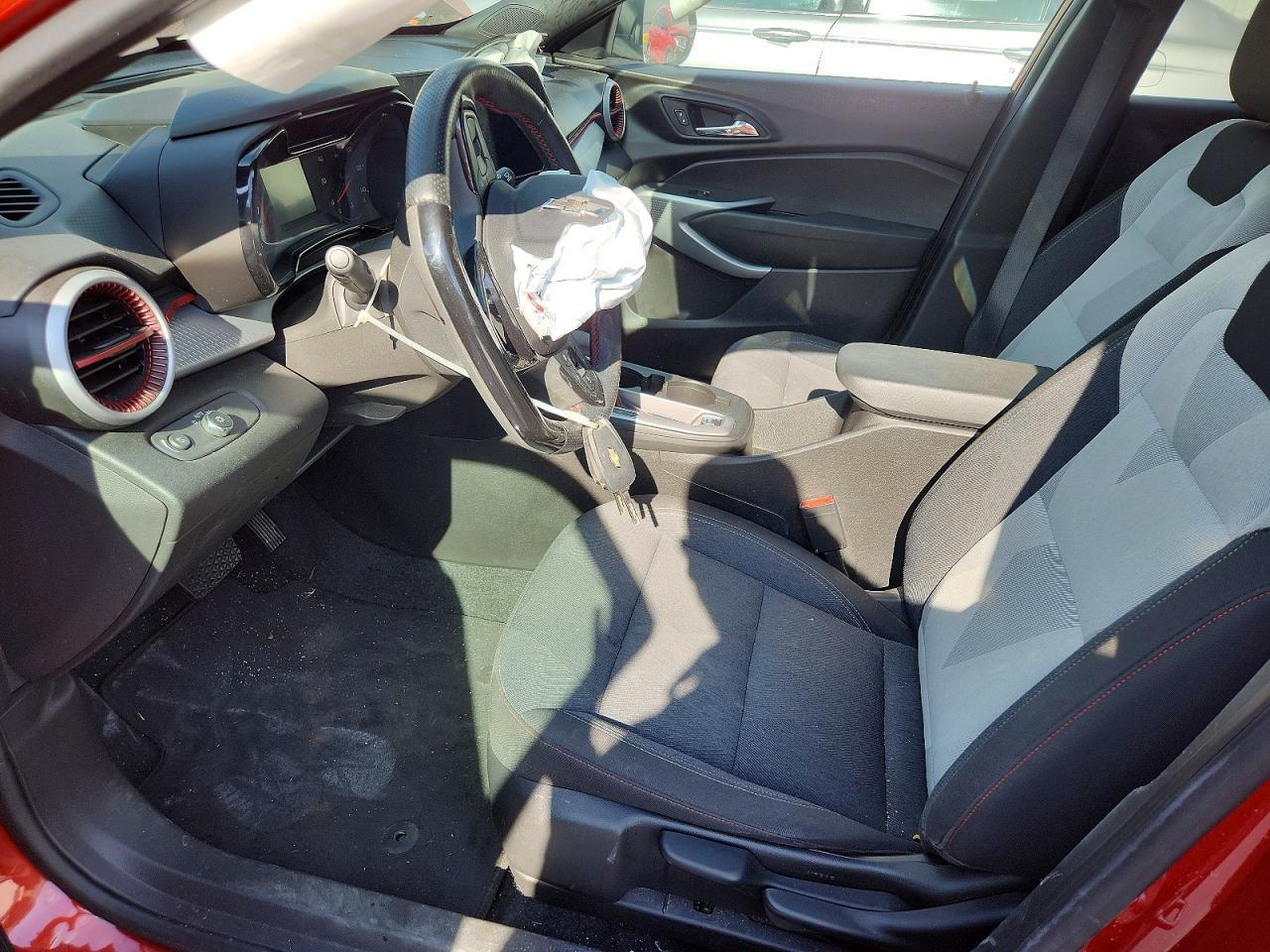 2024 Chevrolet Trax 1Rs - zdjęcie 7