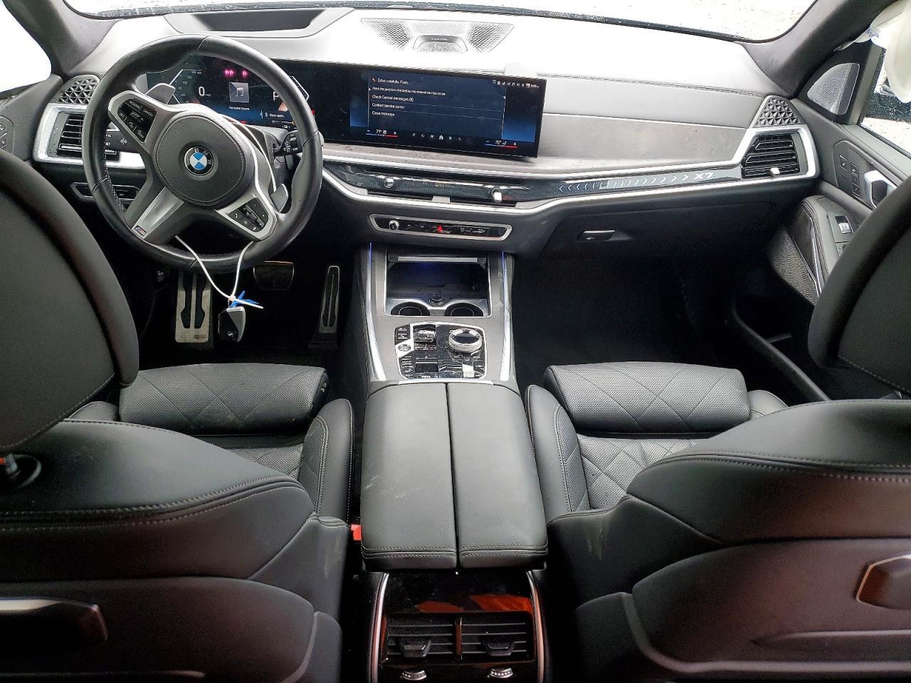 2024 BMW X7 xDrive40I - zdjęcie 8