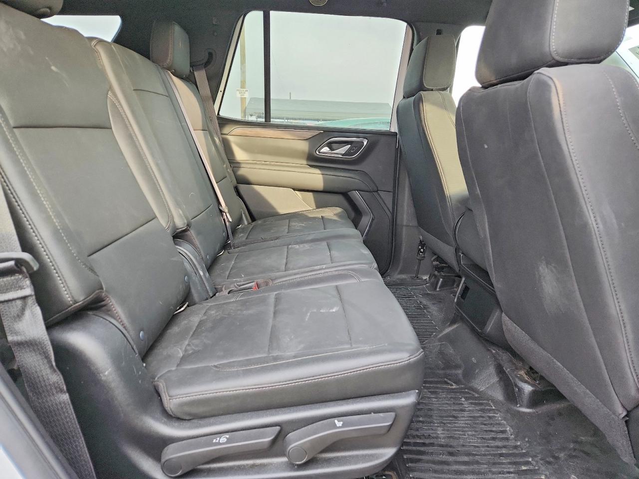 2023 Chevrolet Tahoe C1500 - zdjęcie 11