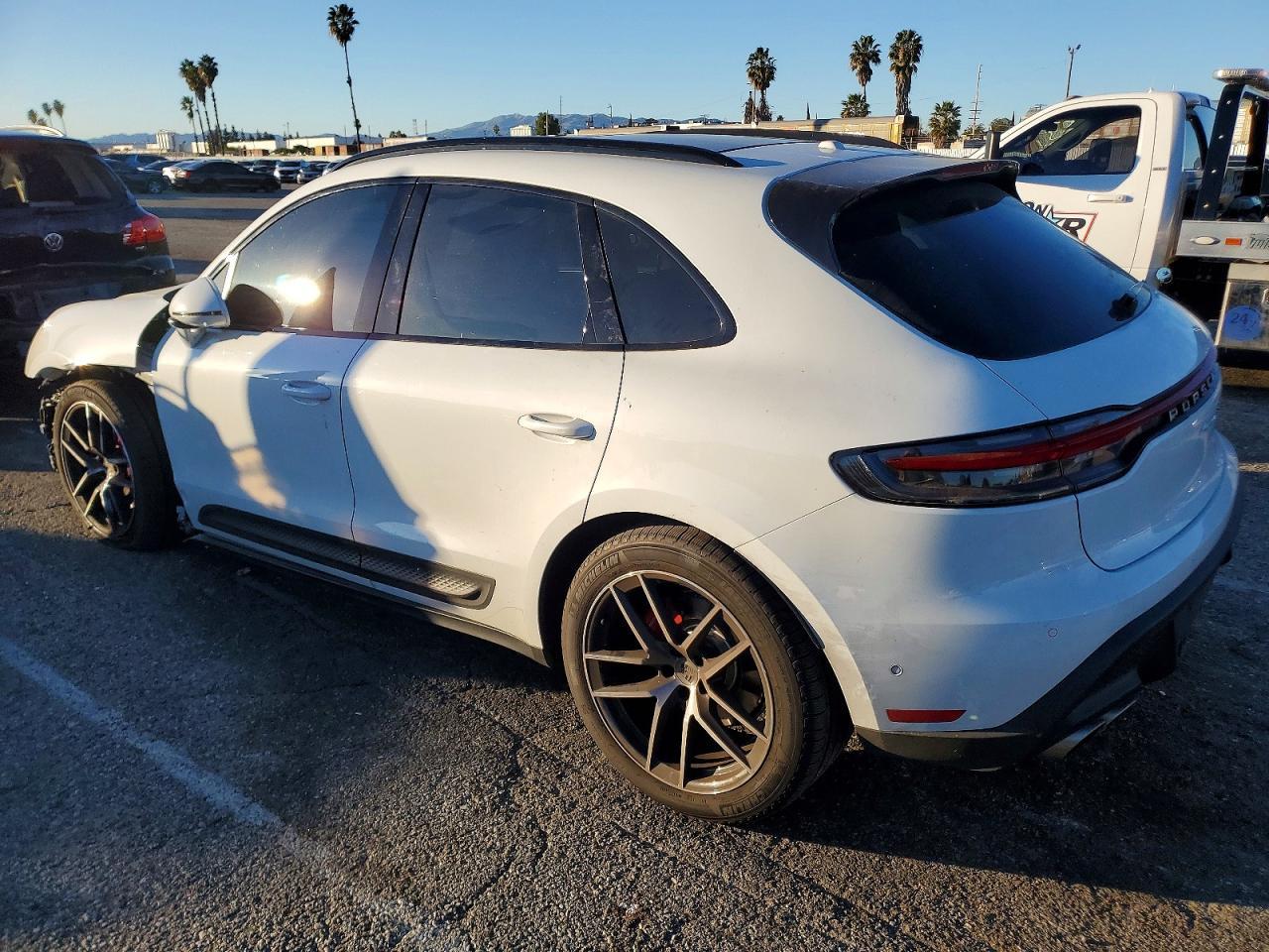2023 Porsche Macan S - zdjęcie 2
