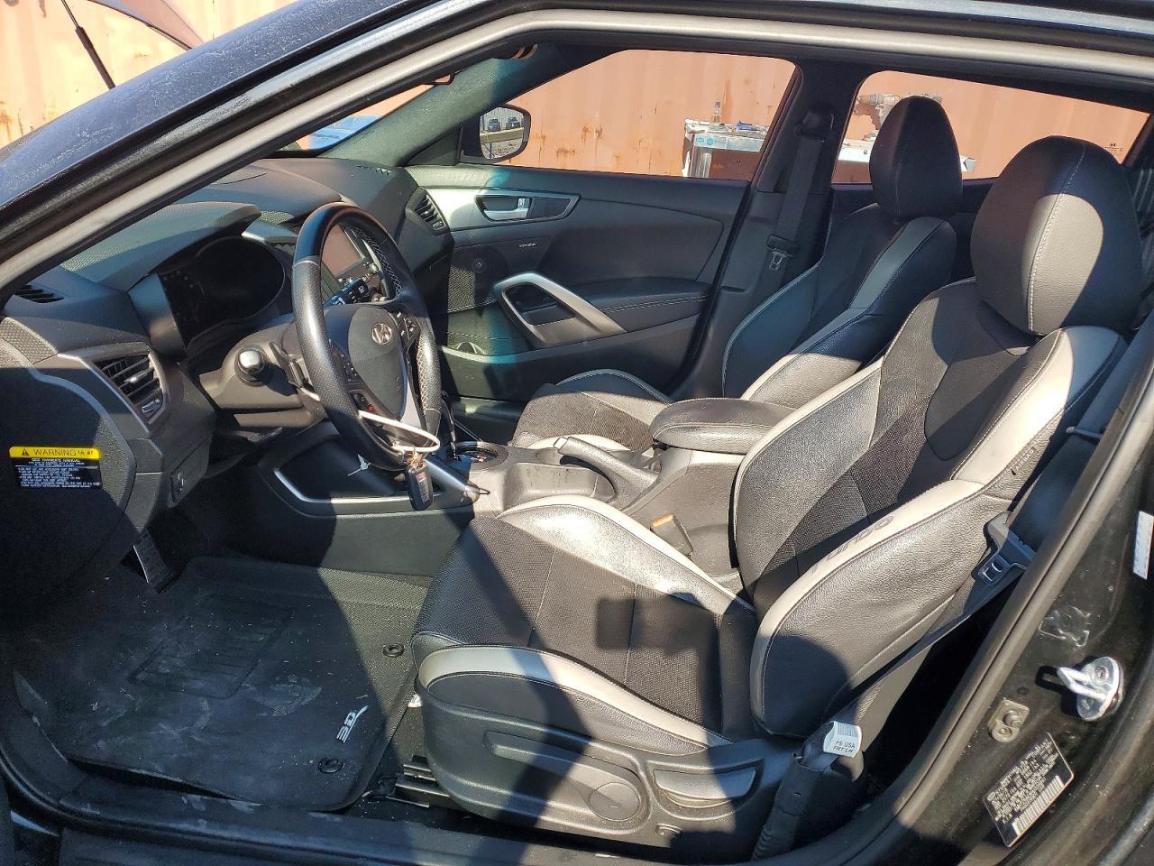 2017 Hyundai Veloster Turbo - zdjęcie 7