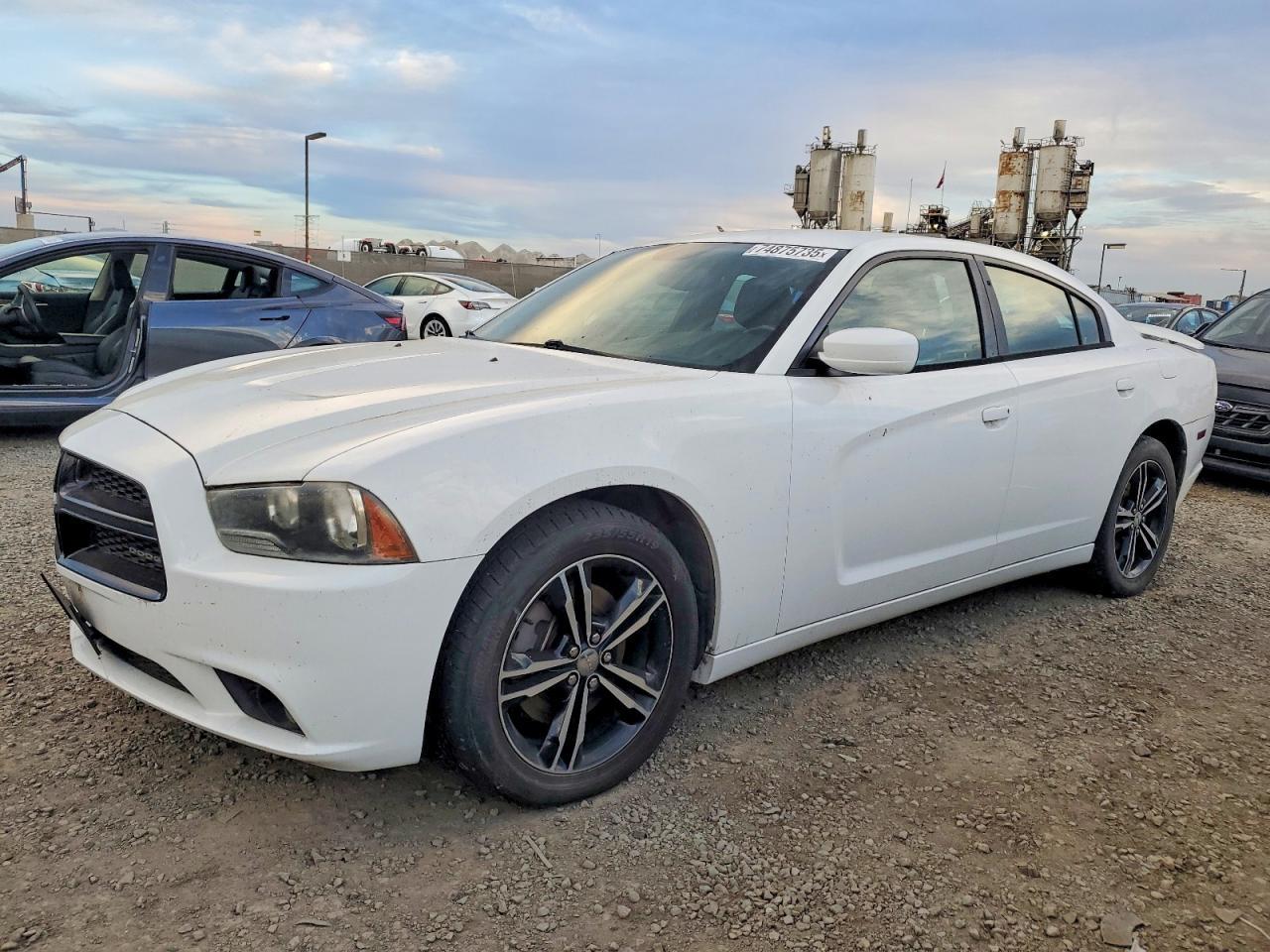 2013 Dodge Charger Sxt - zdjęcie główne