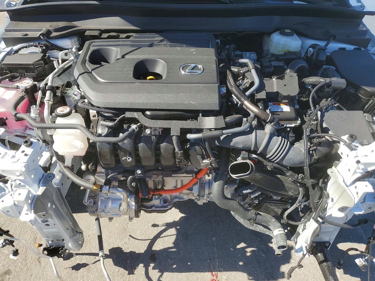 2025 Lexus Ux 300H Base - zdjęcie 12