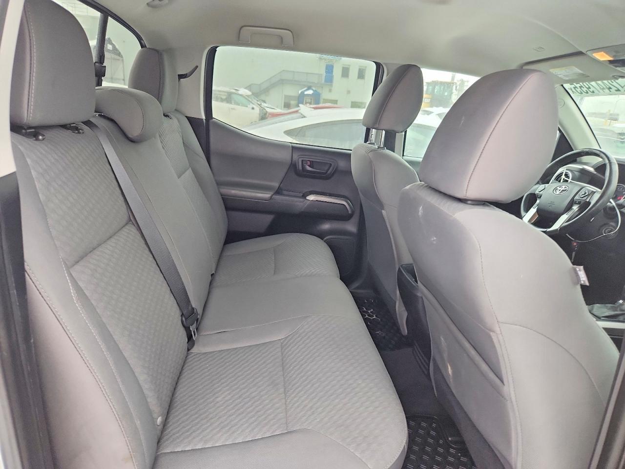 2021 Toyota Tacoma Double Cab - zdjęcie 10