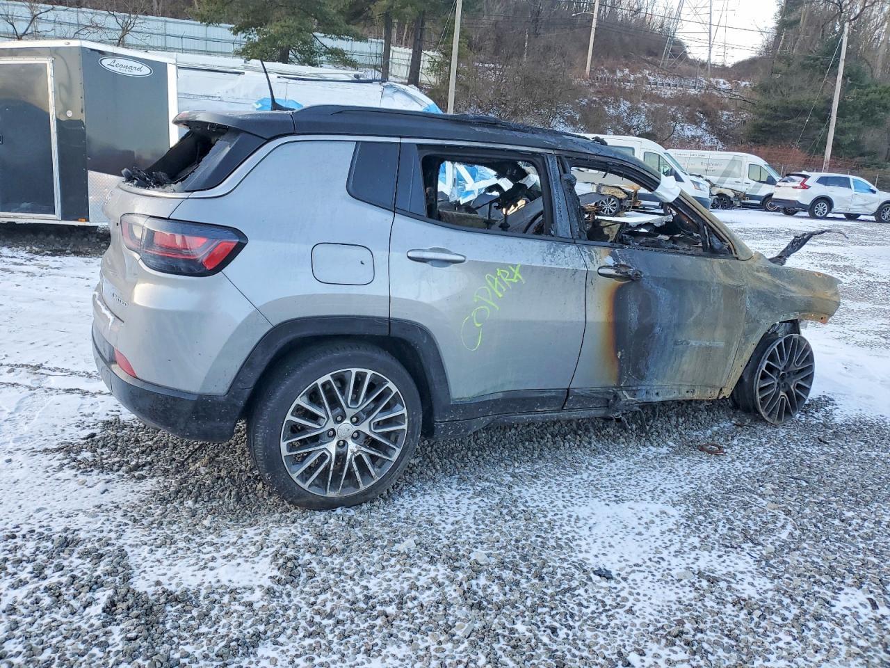 2022 Jeep Compass Limited - zdjęcie 3