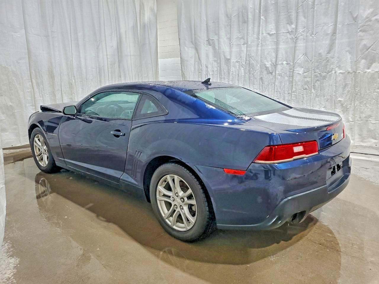 2015 Chevrolet Camaro Ls - zdjęcie 2