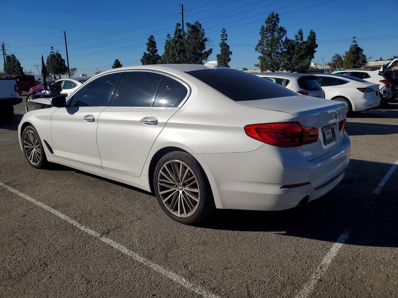 2018 BMW 530 I - zdjęcie 2