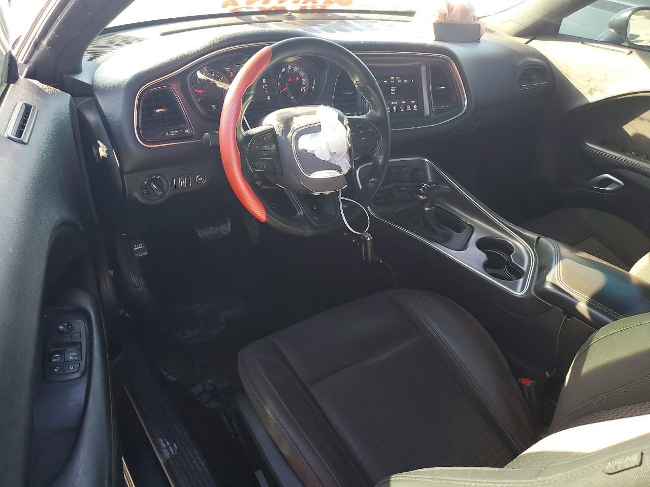 2018 Dodge Challenger Sxt - zdjęcie 8