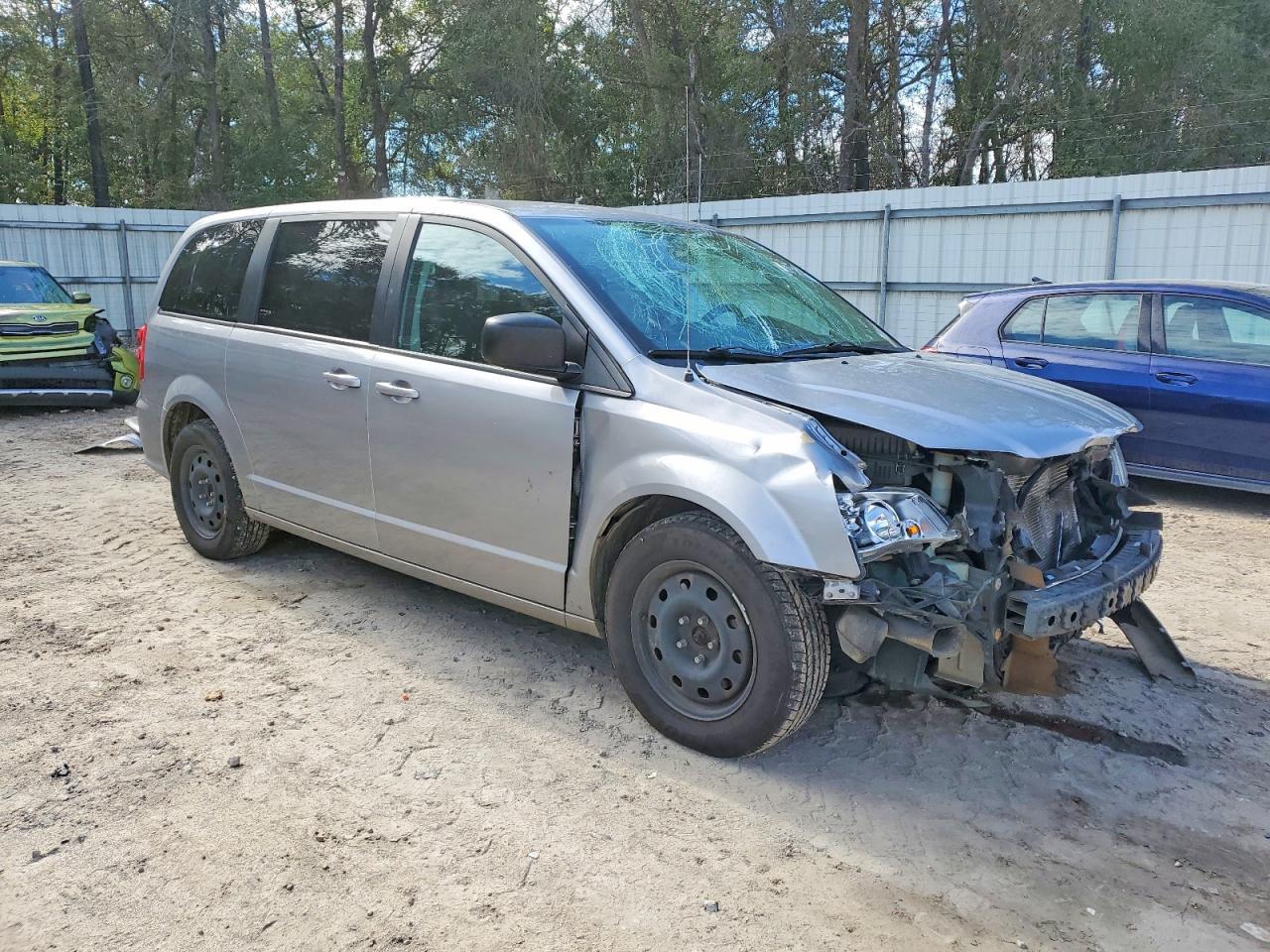 2018 Dodge Grand Caravan Se - zdjęcie 4