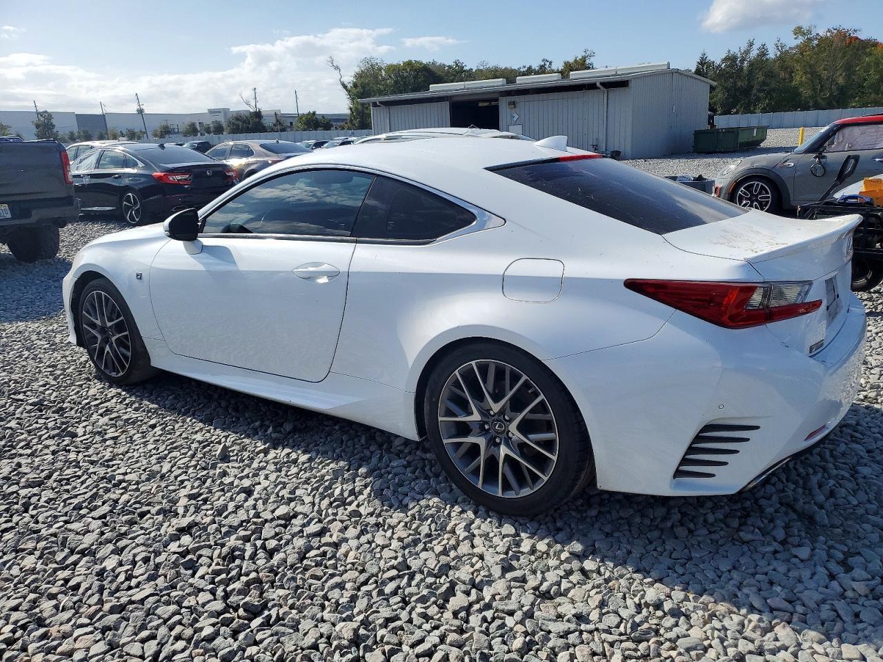 2017 Lexus Rc 200T - zdjęcie 2