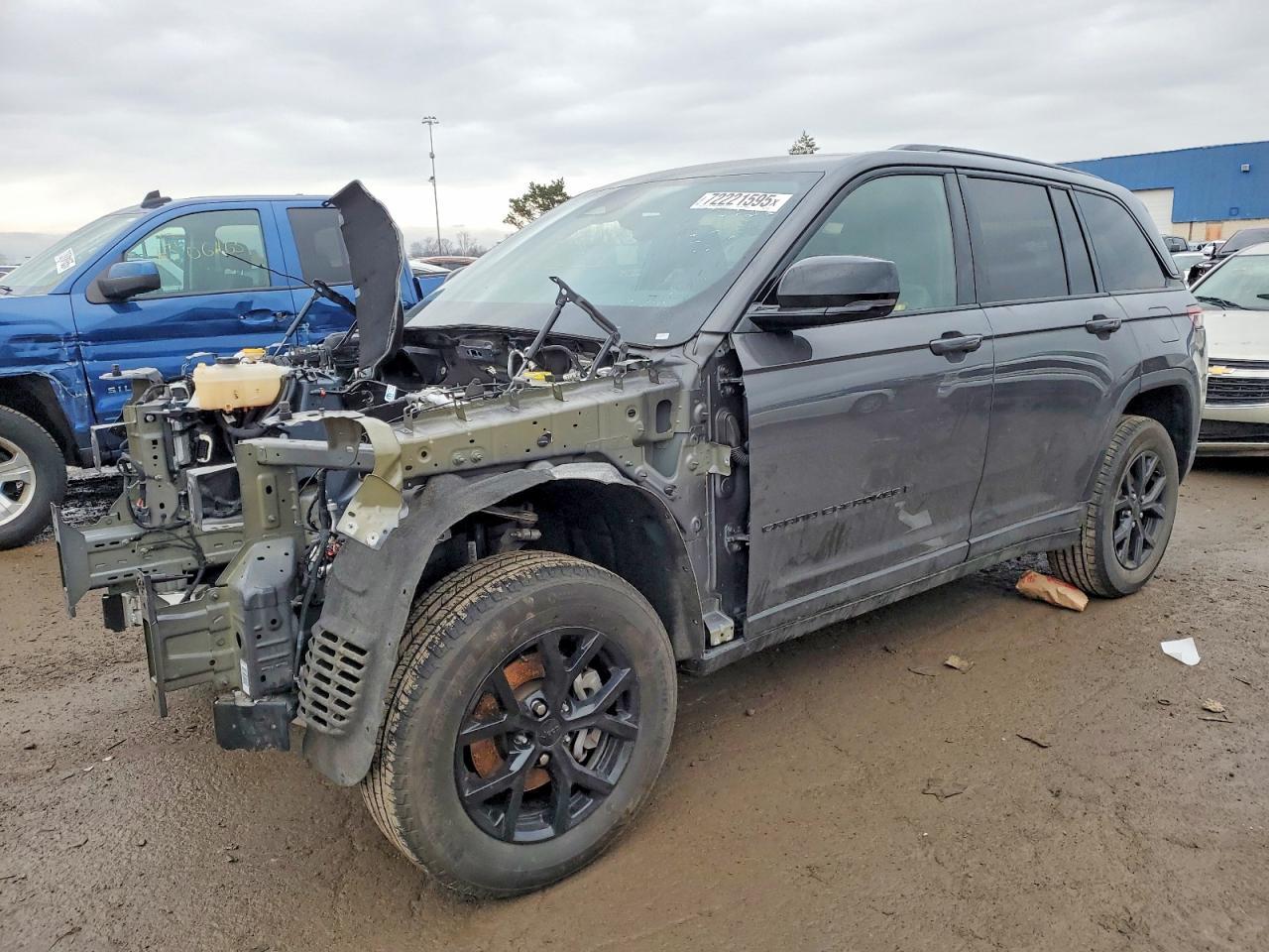 2024 Jeep Grand Cherokee Laredo - zdjęcie główne