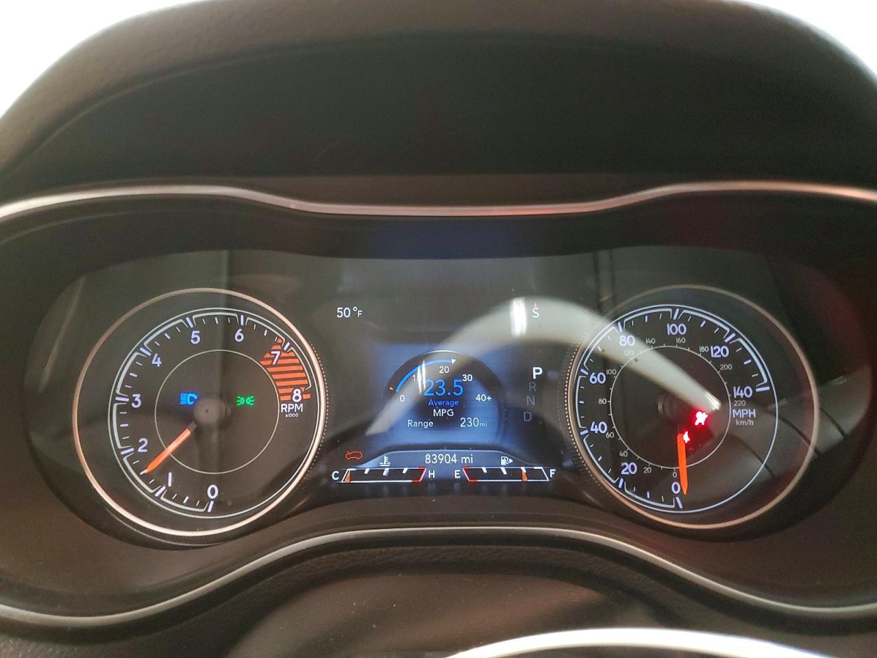 2020 Jeep Cherokee Limited - zdjęcie 9