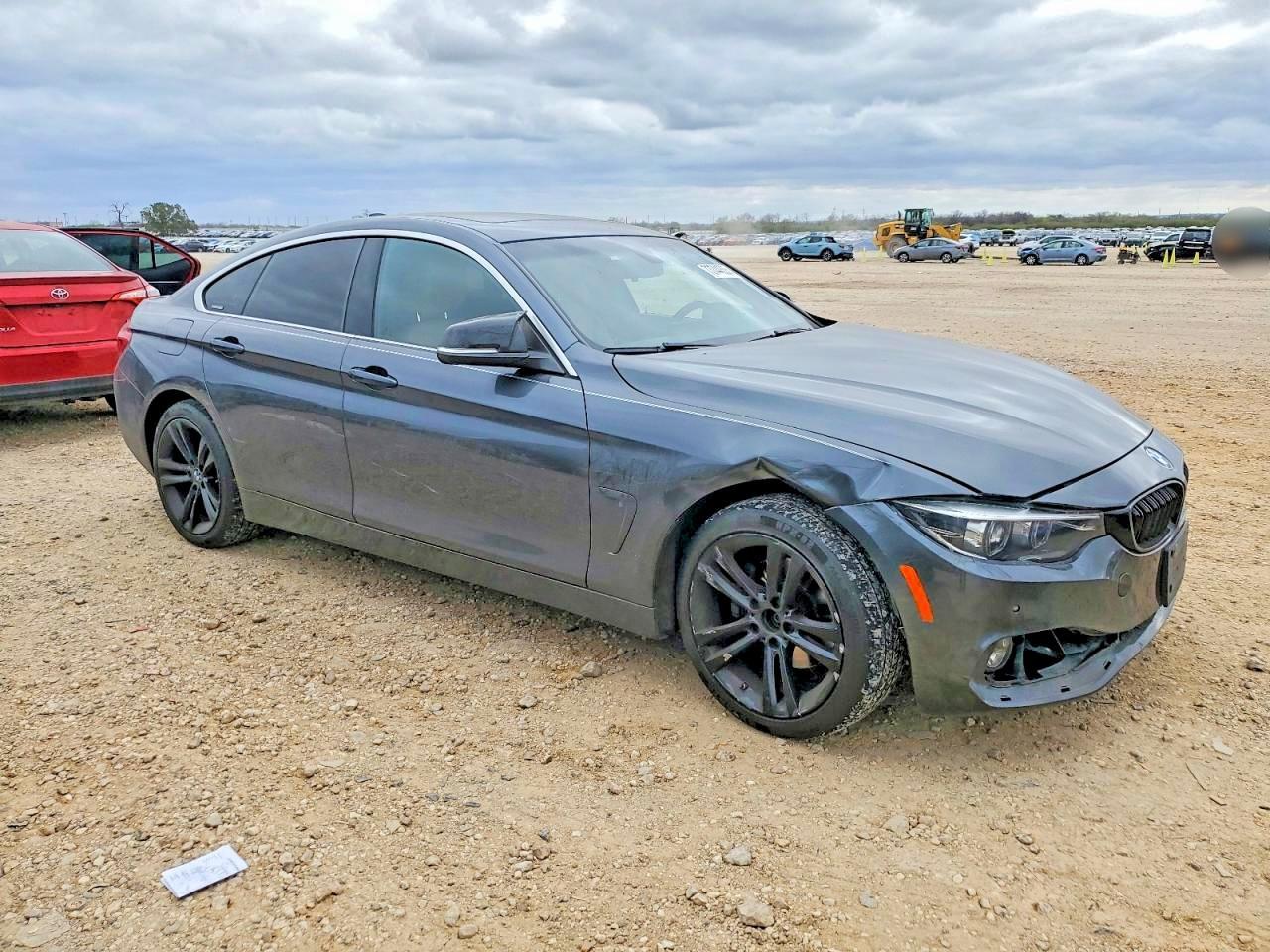 2019 BMW 430Xi Gran Coupe - zdjęcie 4