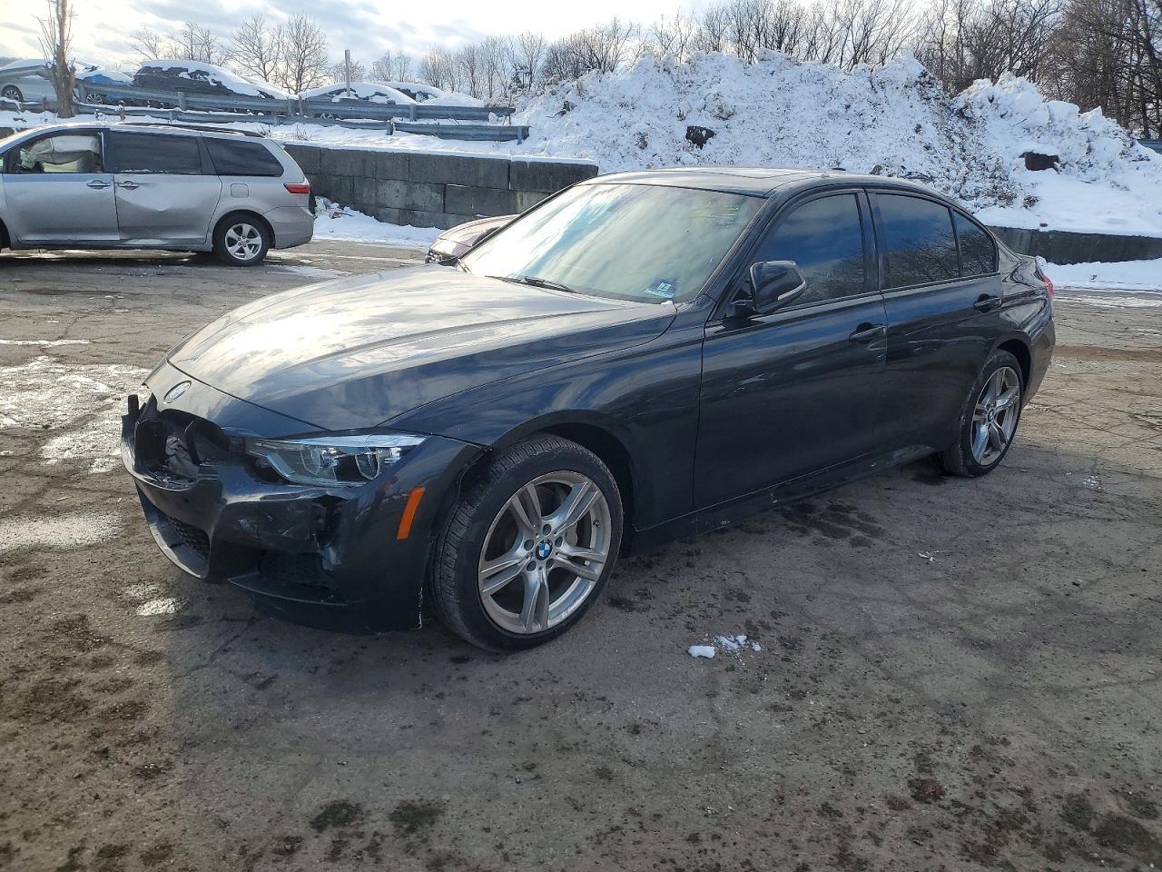 2017 BMW 330 Xi - zdjęcie główne