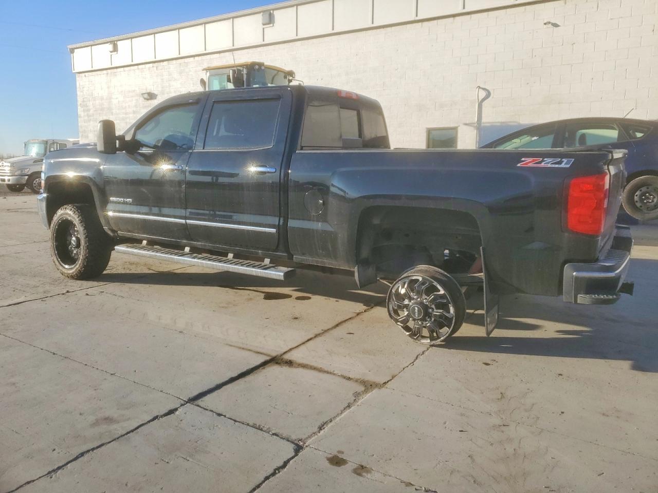 2015 Chevrolet Silverado K2500 Heavy Duty Ltz - zdjęcie 2