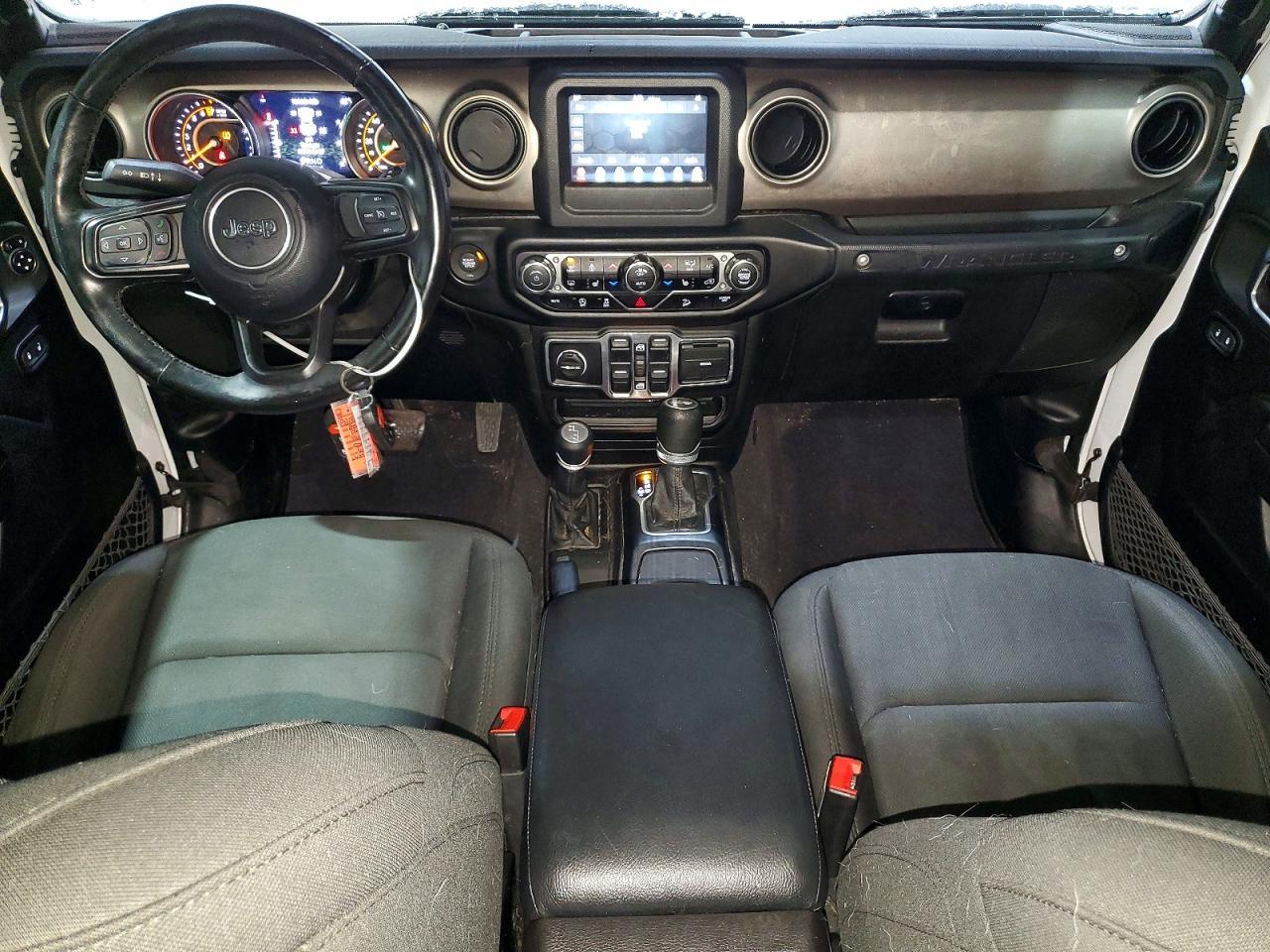 2020 Jeep Wrangler Unlimited Sport - zdjęcie 8