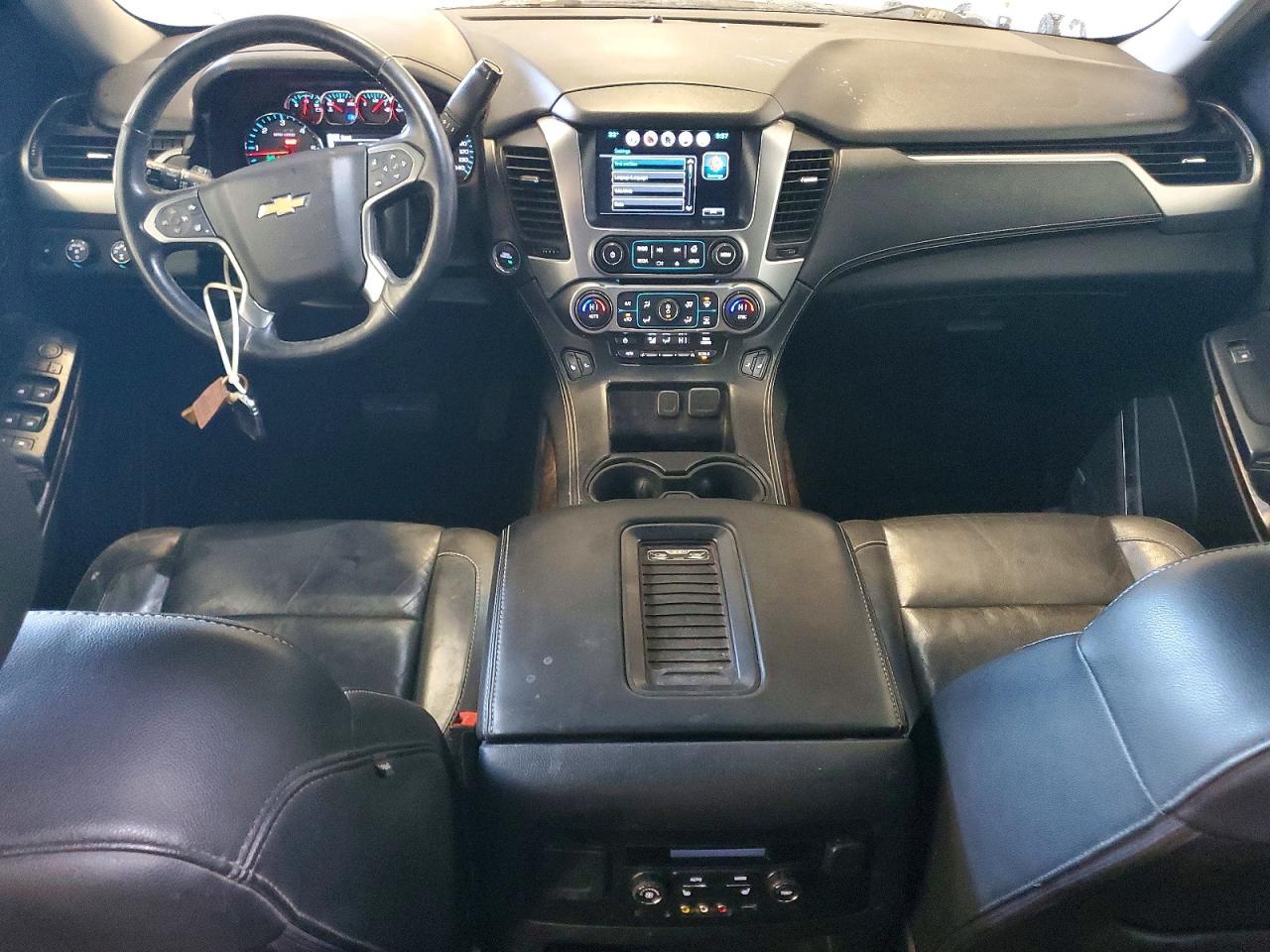 2016 Chevrolet Suburban K1500 Lt - zdjęcie 8