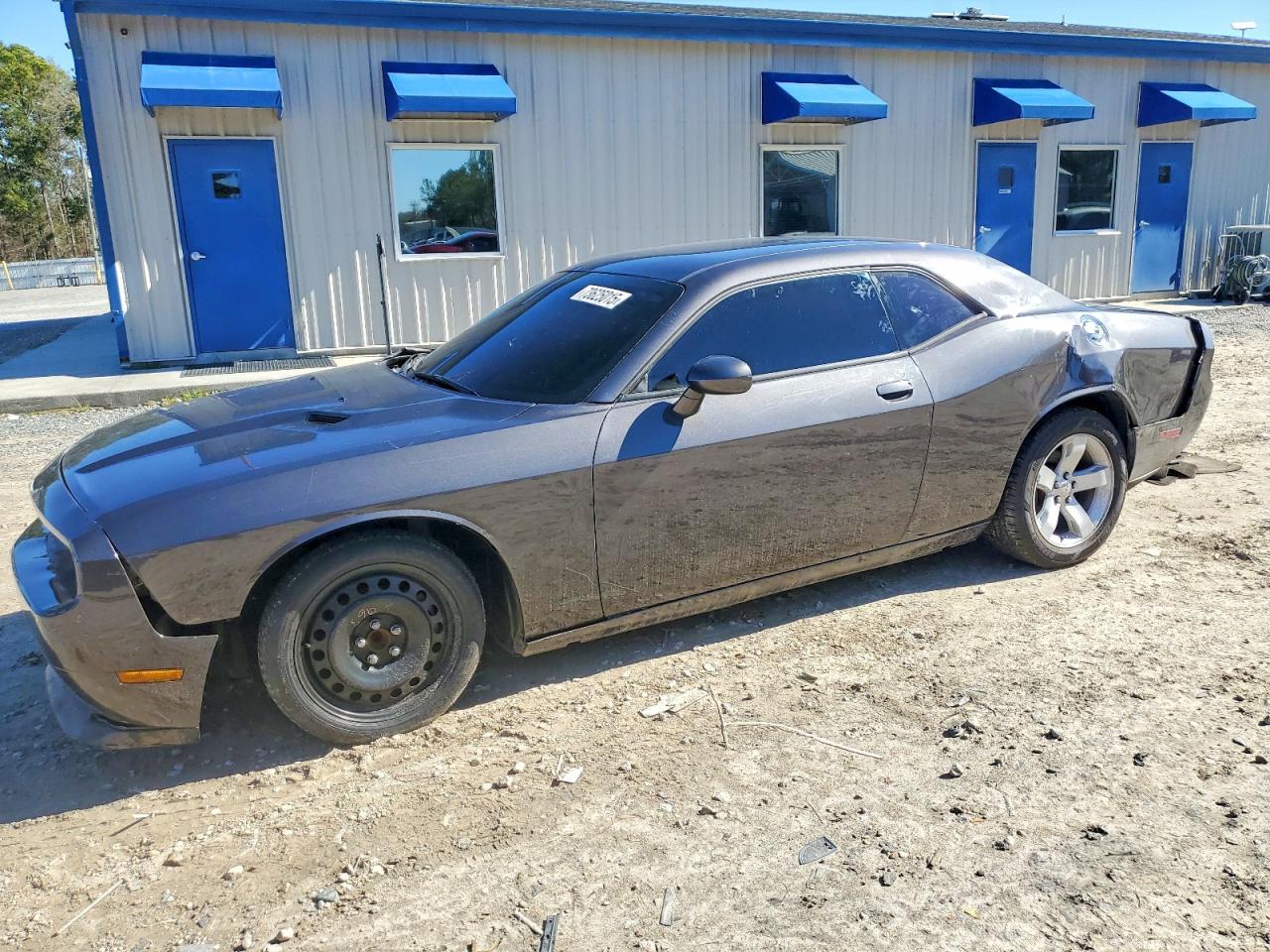 2013 Dodge Challenger Sxt - zdjęcie główne