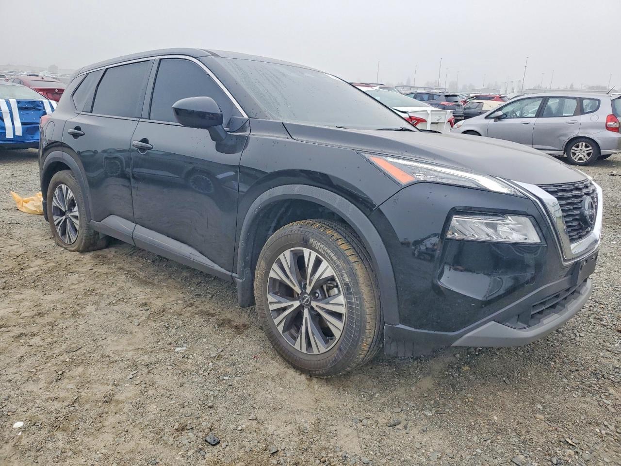 2023 Nissan Rogue Sv - zdjęcie 4