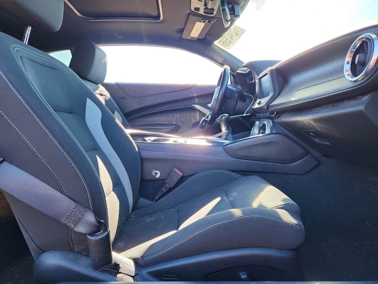 2018 Chevrolet Camaro Ls - zdjęcie 10