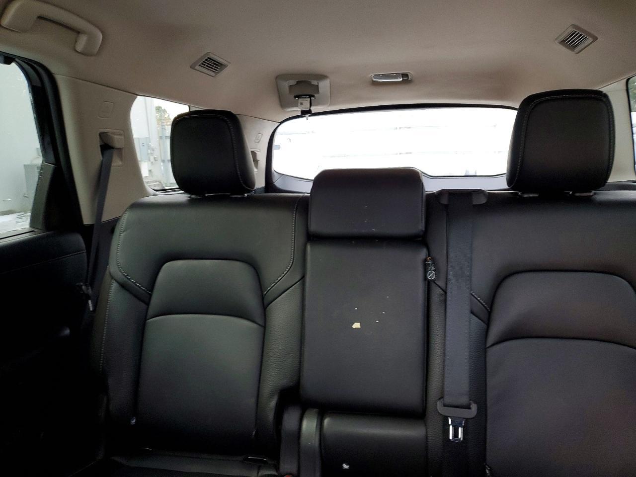 2024 Nissan Pathfinder Sl - zdjęcie 10