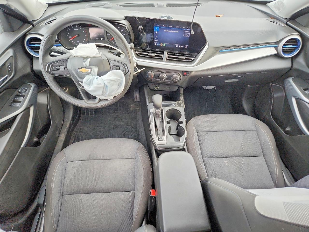 2024 Chevrolet Trax Ls - zdjęcie 8