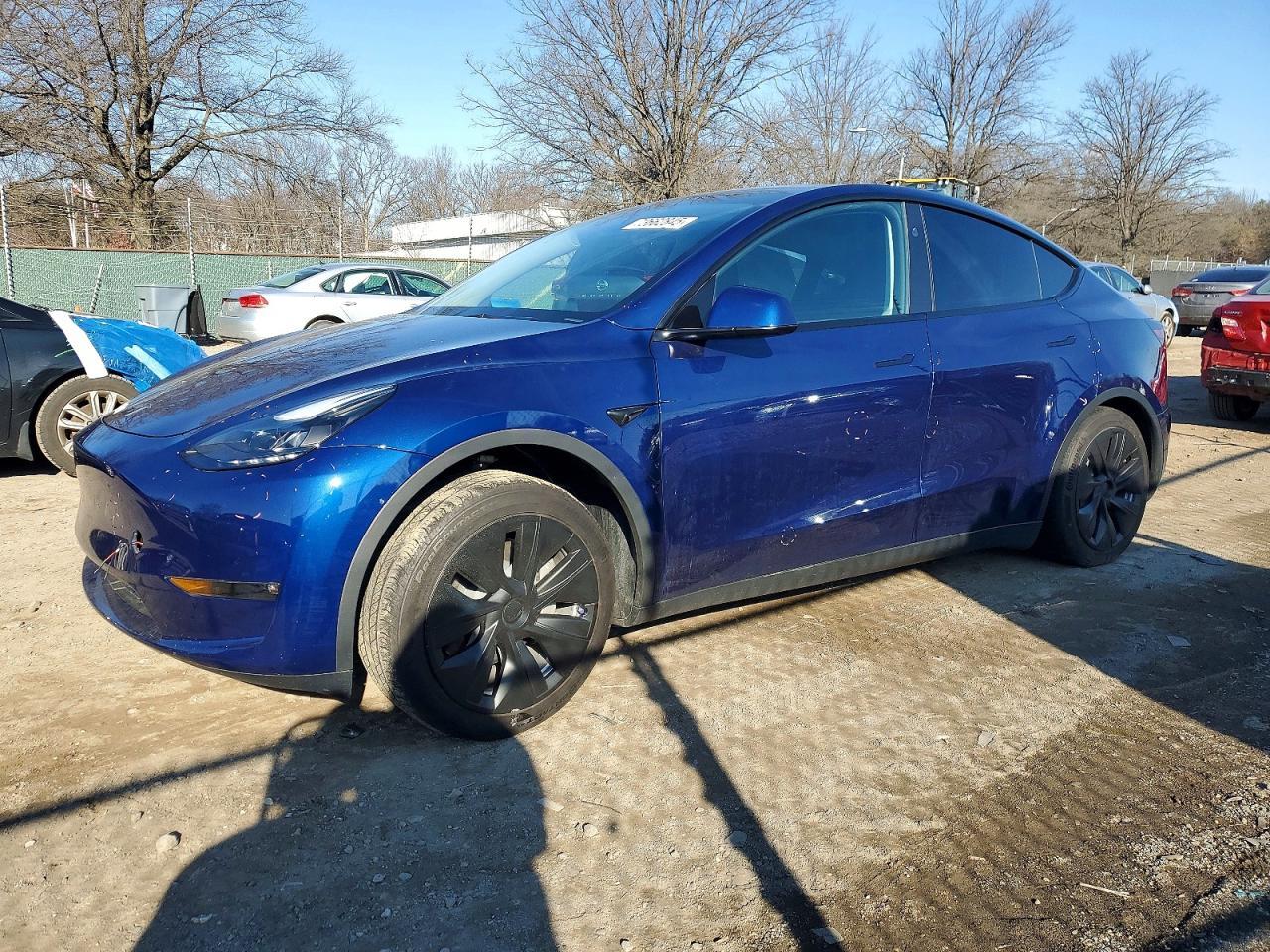 2023 Tesla Model Y - zdjęcie główne