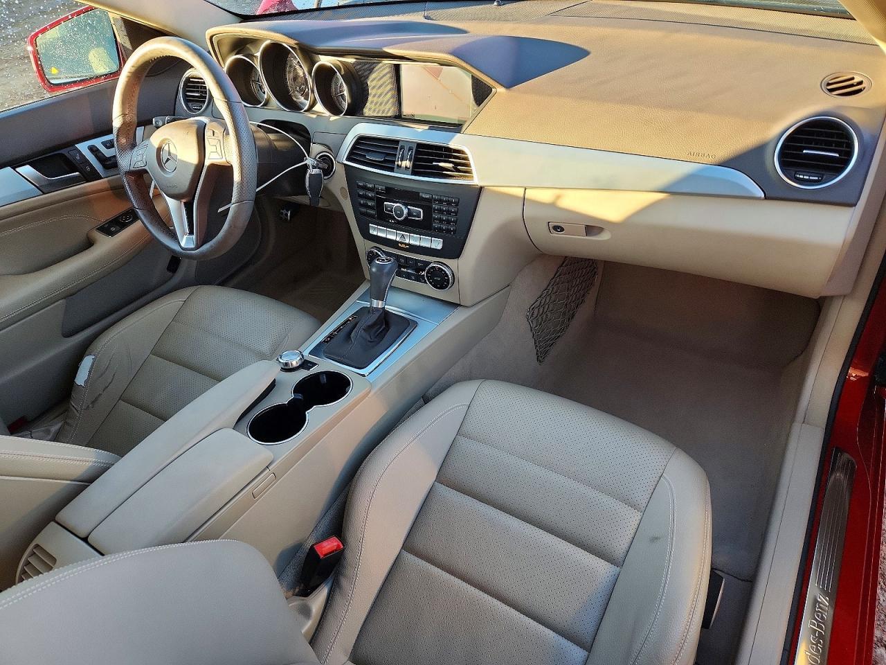 2015 Mercedes-Benz C 350 - zdjęcie 8