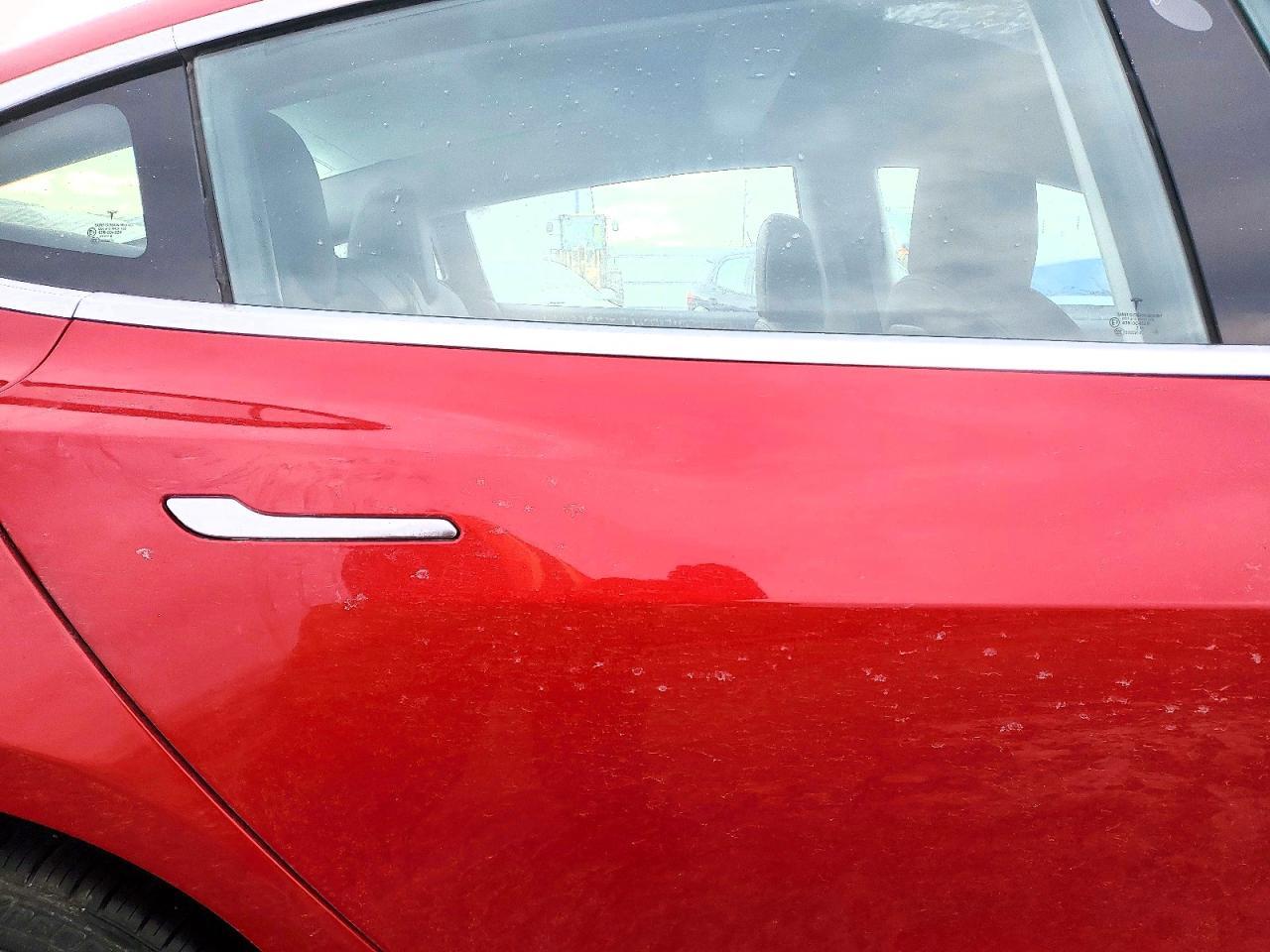 2018 Tesla Model 3 - zdjęcie 10