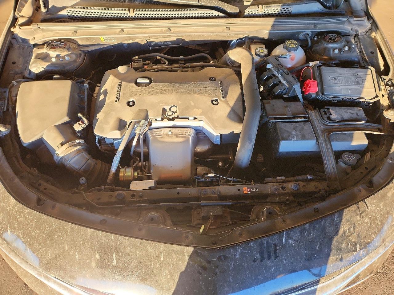 2022 Chevrolet Malibu Premier - zdjęcie 11