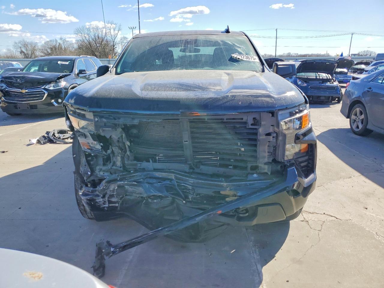 2022 Chevrolet Silverado C1500 Custom - zdjęcie 5