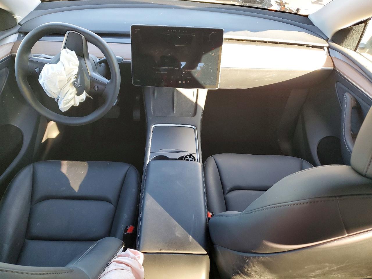 2023 Tesla Model Y - zdjęcie 8