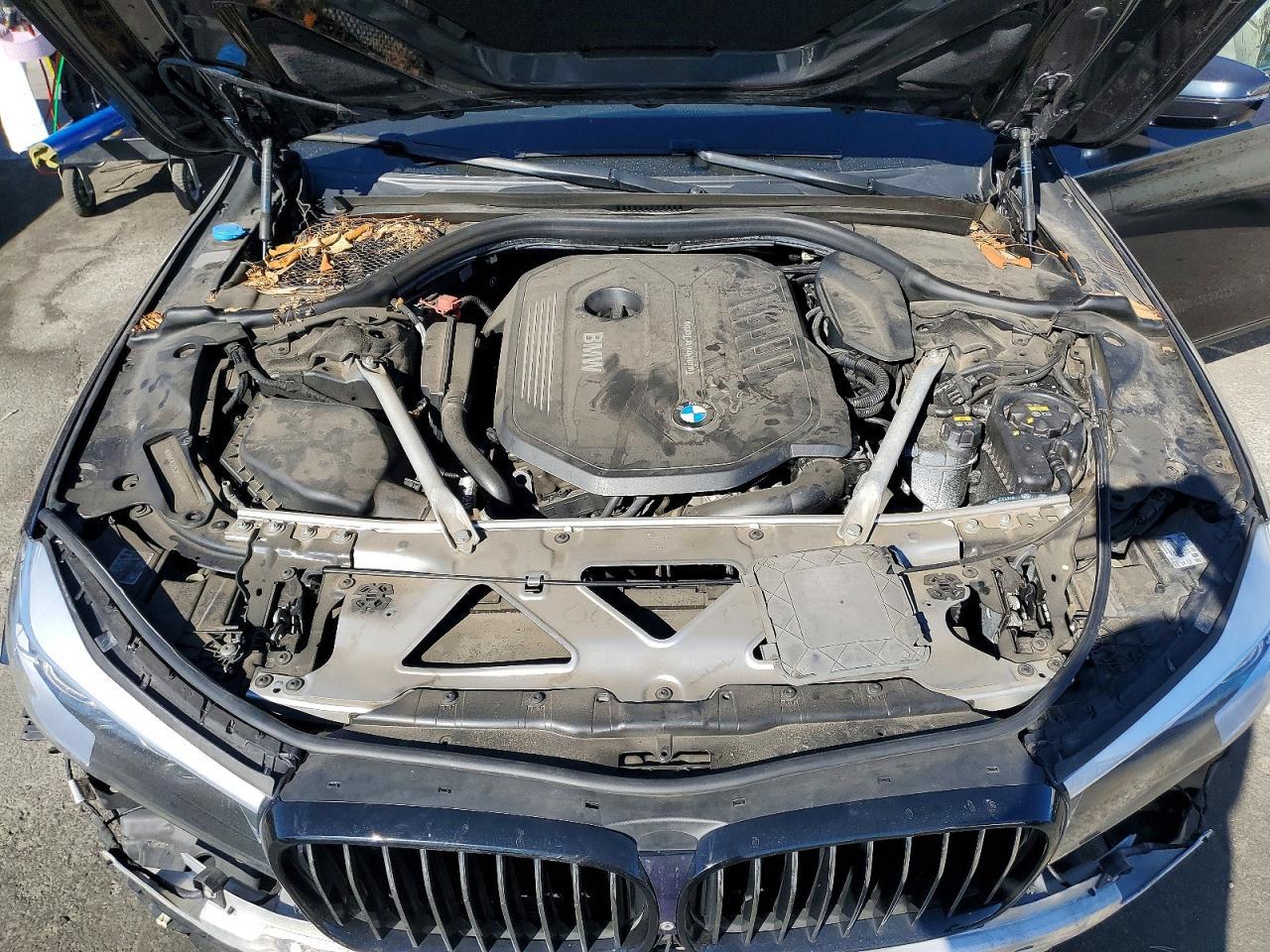2019 BMW 740 I - zdjęcie 11