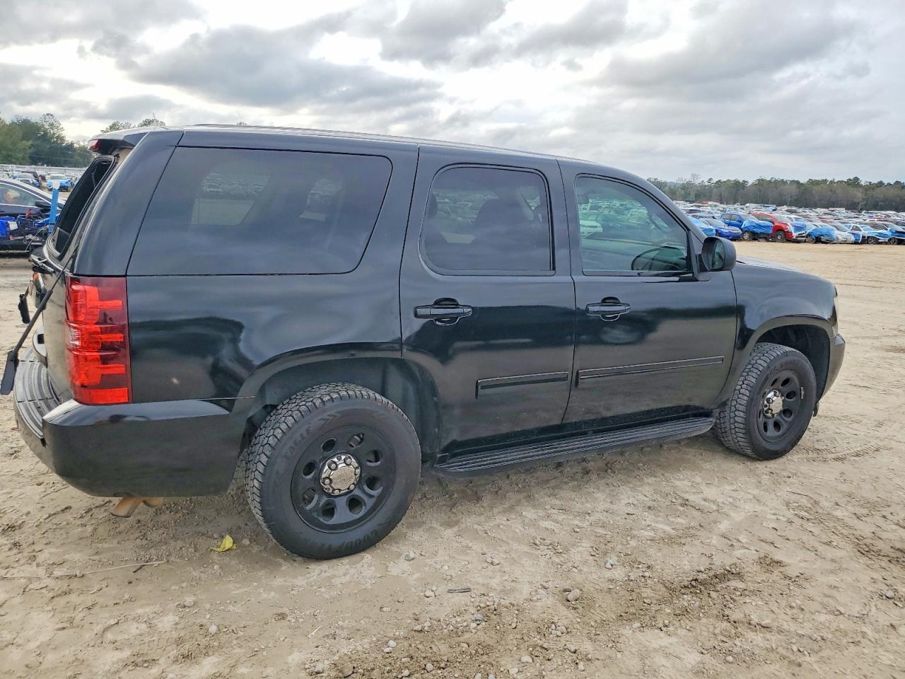 2014 Chevrolet Tahoe Police - zdjęcie 3