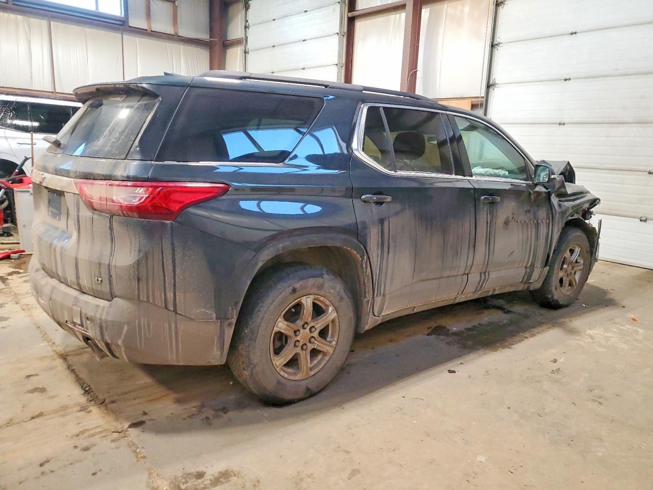2021 Chevrolet Traverse Lt - zdjęcie 3