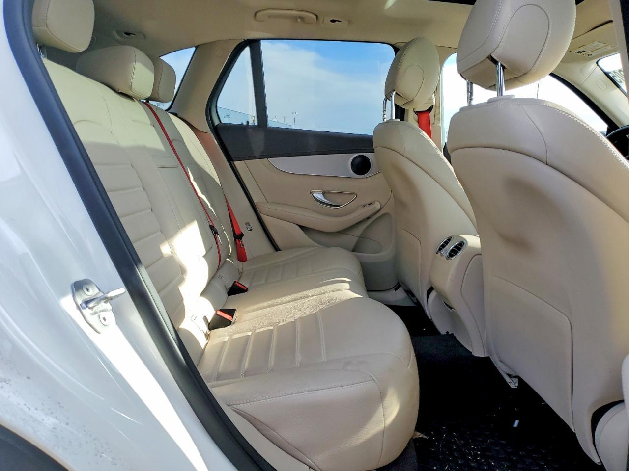 2018 Mercedes-Benz Glc 43 4Matic Amg - zdjęcie 11