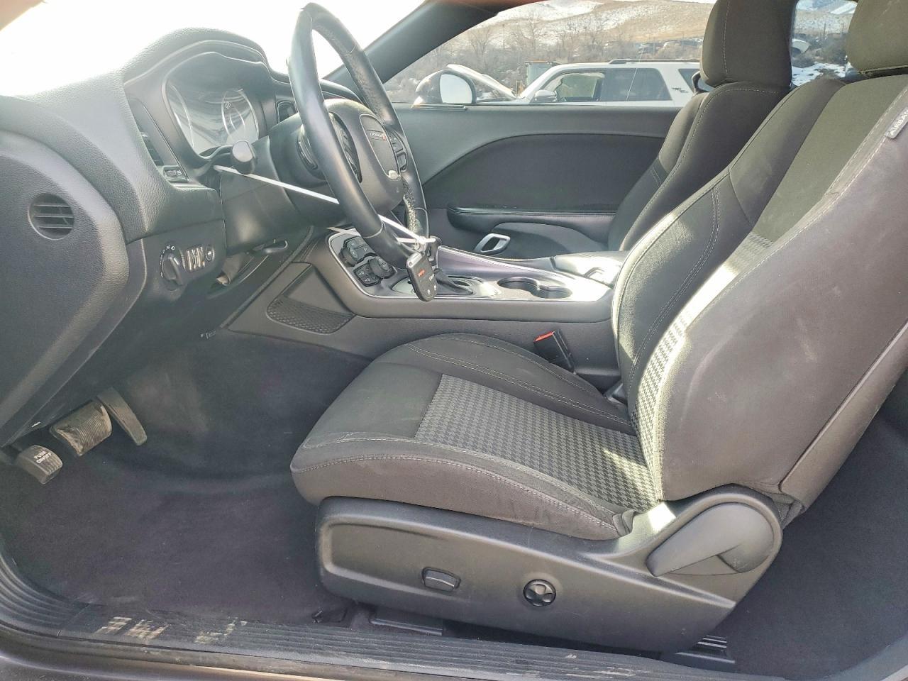 2016 Dodge Challenger Sxt - zdjęcie 7