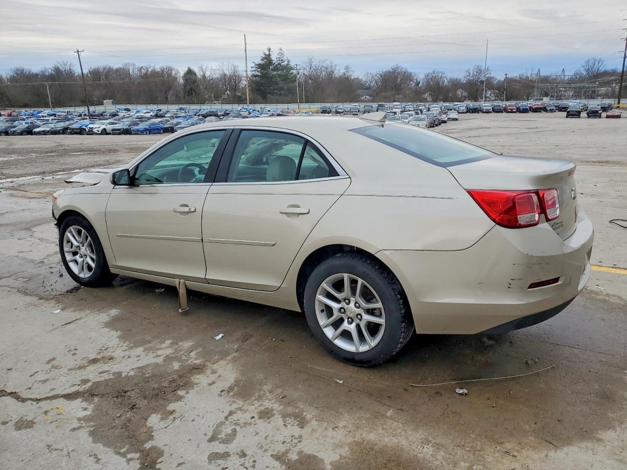 2015 Chevrolet Malibu 1Lt - zdjęcie 2